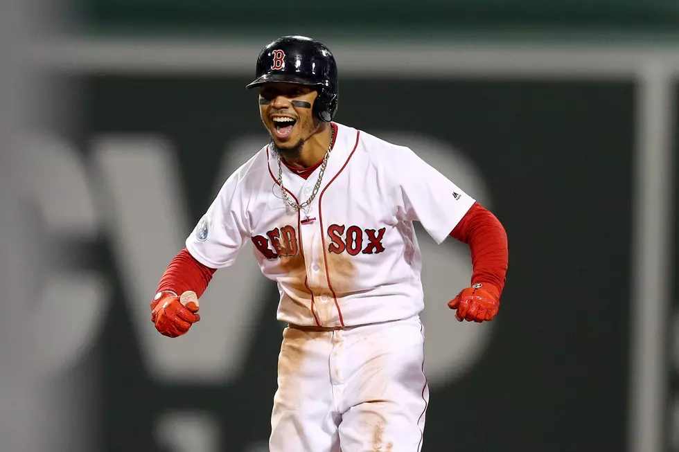 Mookie, Sox Agree on $27M Deal