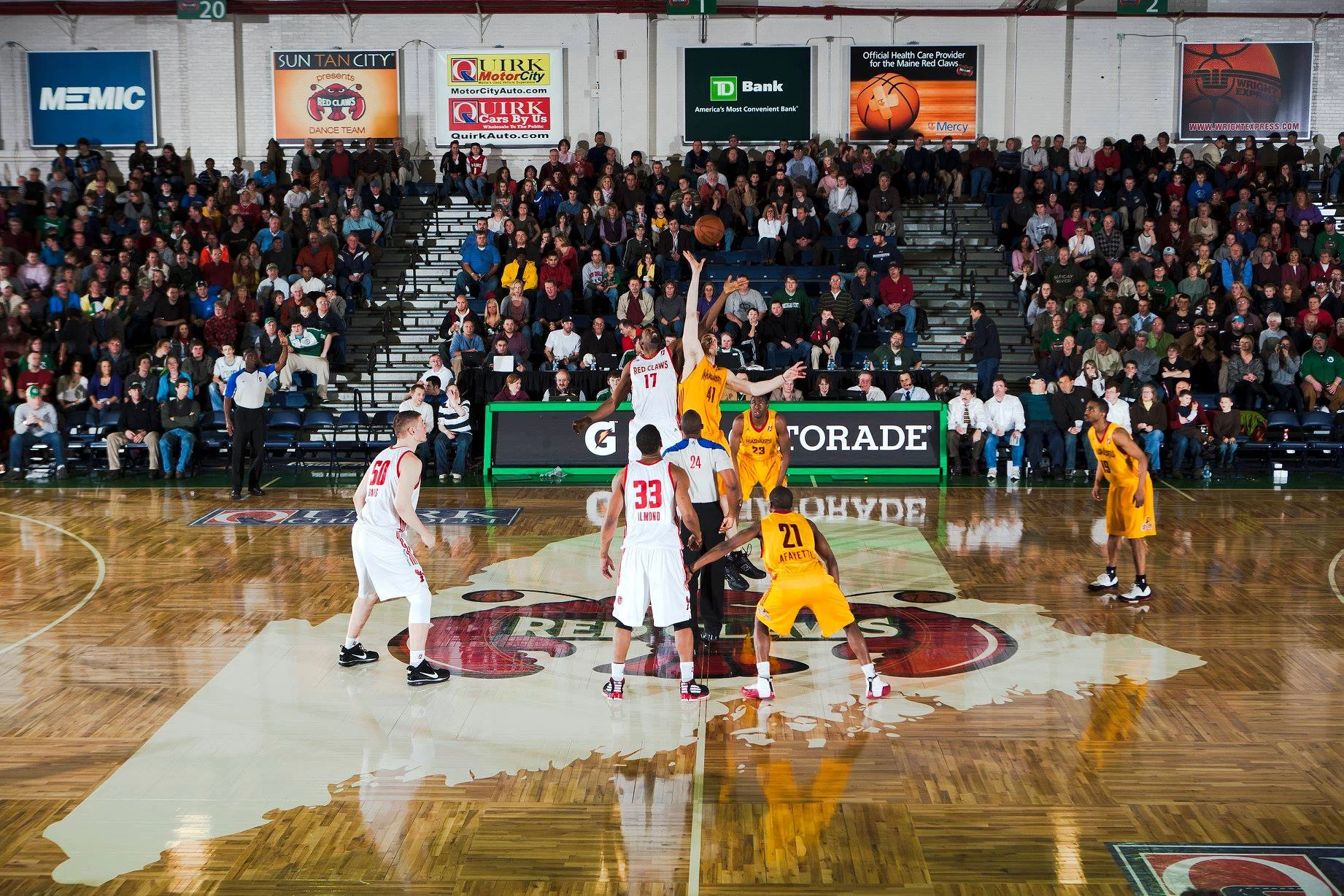 Celtics complete purchase of the Maine Red Claws
