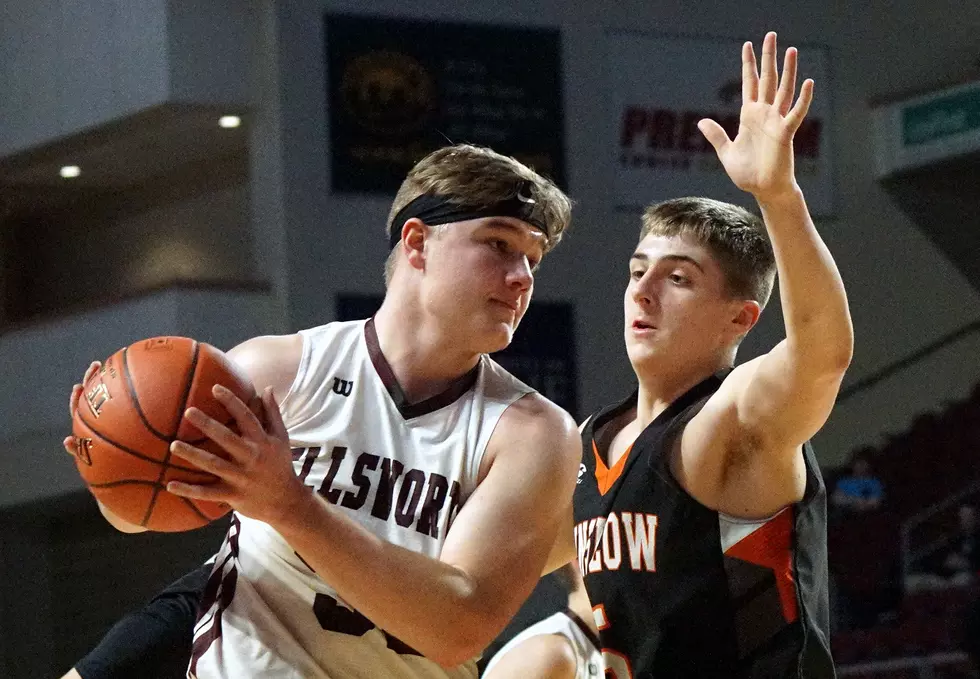 Ellsworth Holds Off Tough Winslow Team for Quarterfinal Win [BOYS]