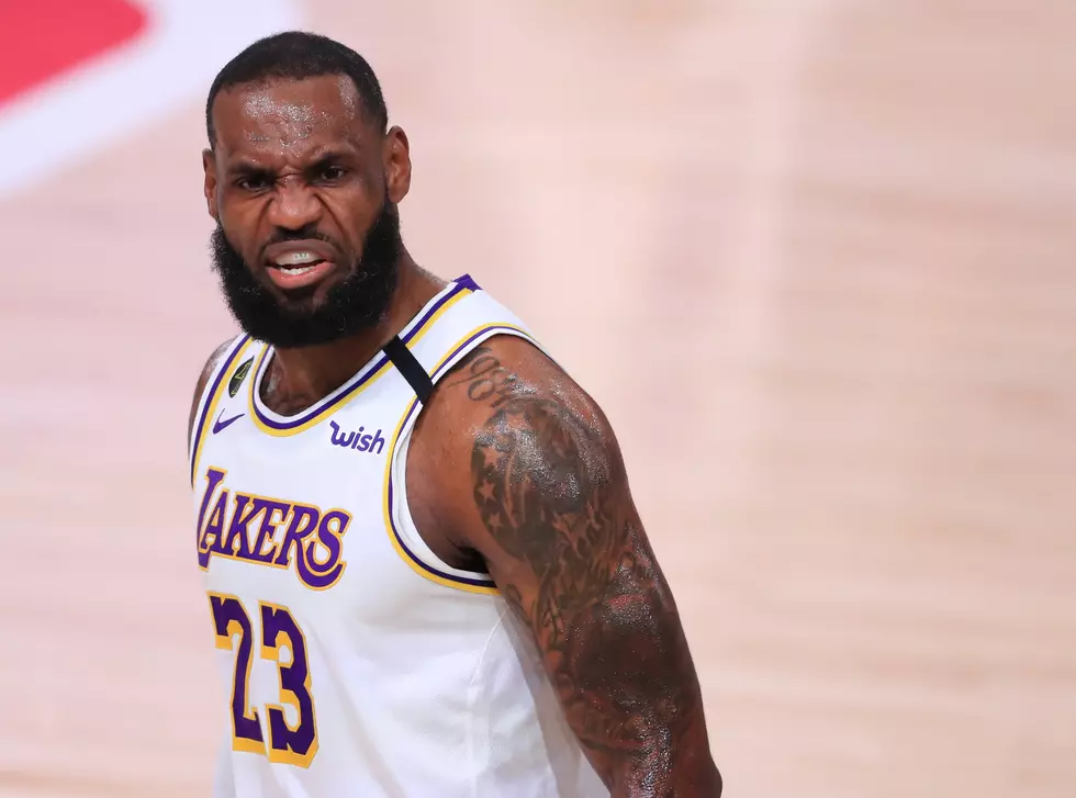LeBron James Inks Contract Extension with Lakers