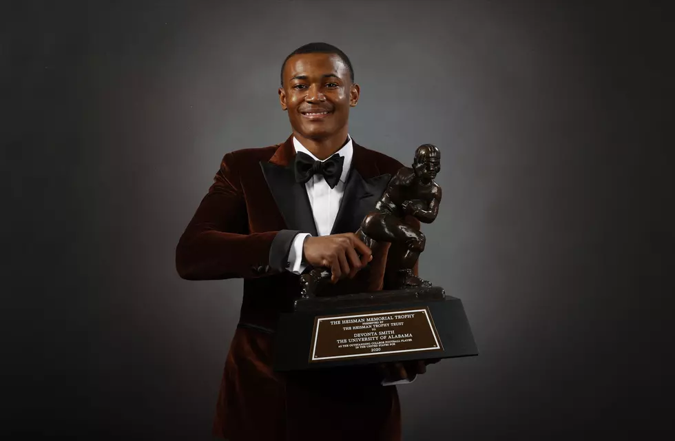 Alabama’s Smith Becomes 1st WR to Win Heisman in 29 Years