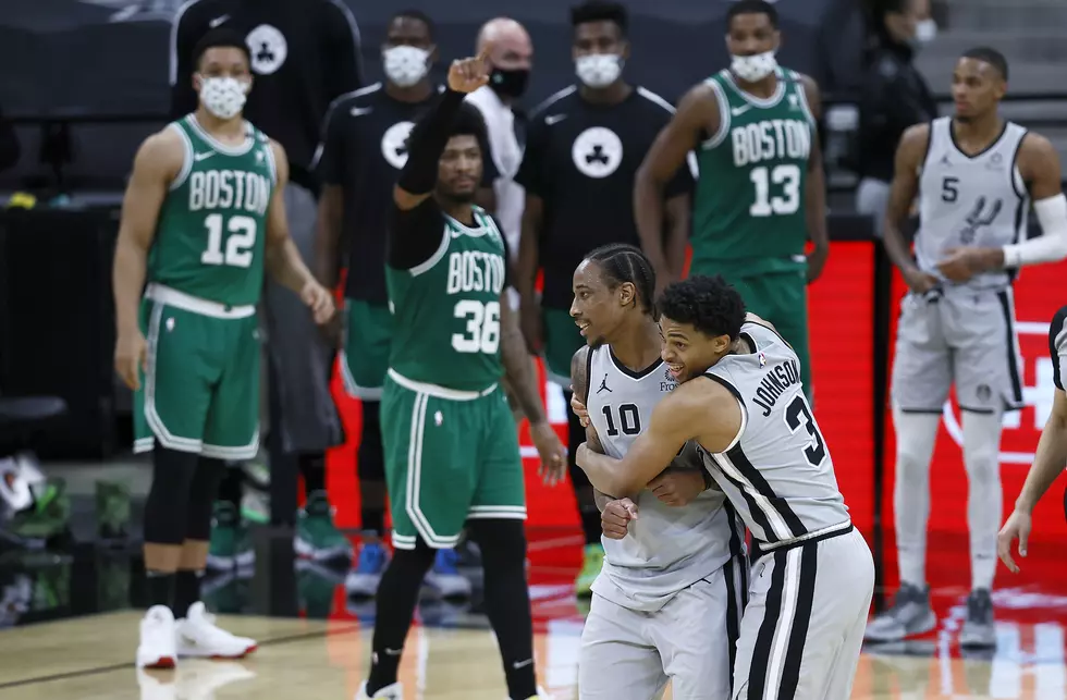 DeRozan helps Spurs hold on to beat Celtics, 110-106