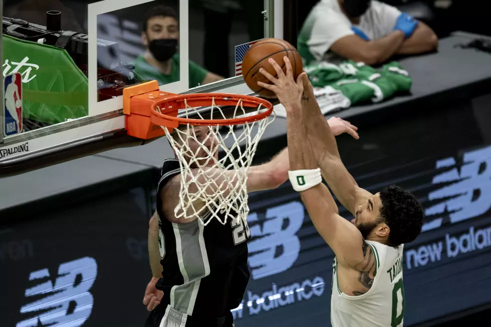 Celtics rally from 32-point deficit, top Spurs 143-140 in OT