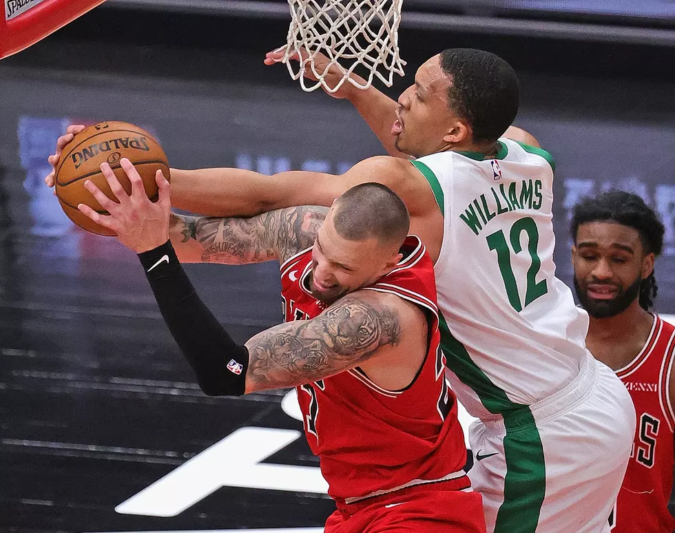 LaVine, White score 25 as Bulls beat Celtics 121-99