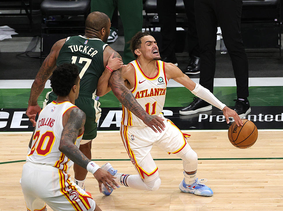 Young scores 48 points, Hawks beat Bucks 116-113 in Game 1