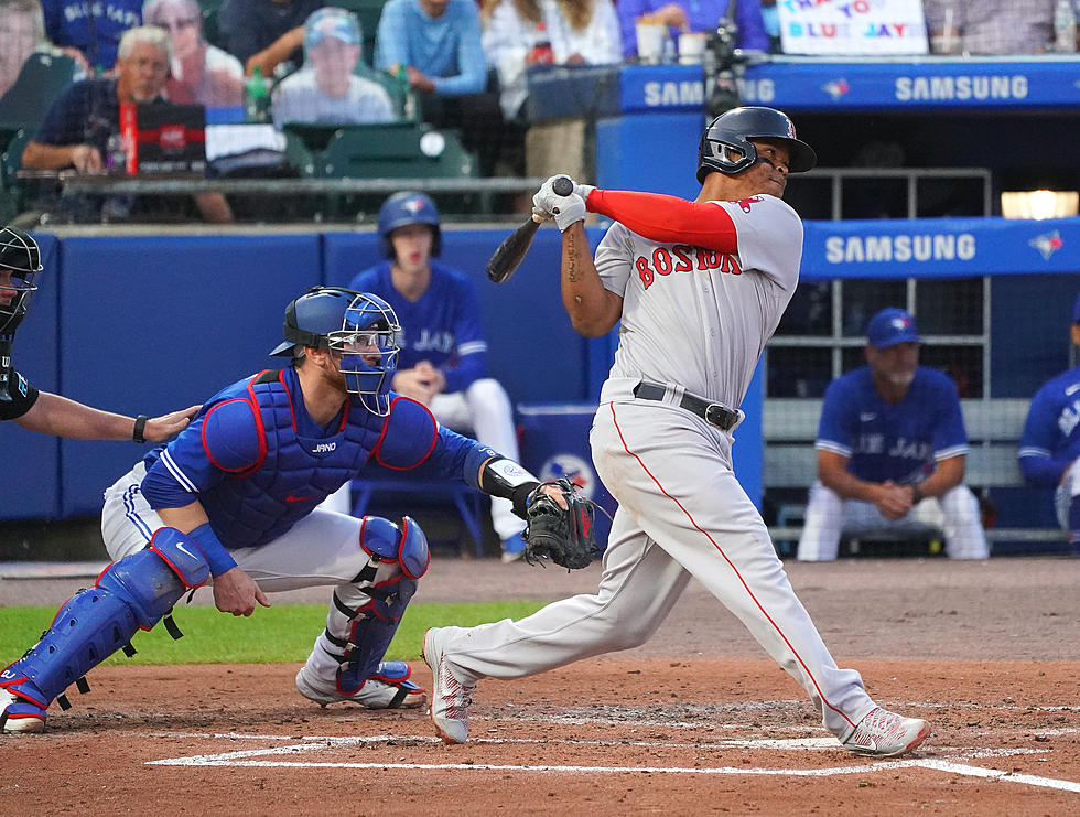 Red Sox hit 5 HRs, beat Blue Jays 7-4 in Buffalo