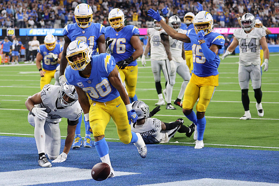 Herbert, Ekeler propel Chargers to 28-14 win over Raiders