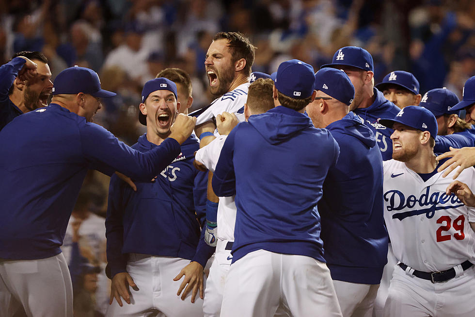 Taylor hits walk-off HR, Dodgers deck Cards 3-1 in Wild Card Game