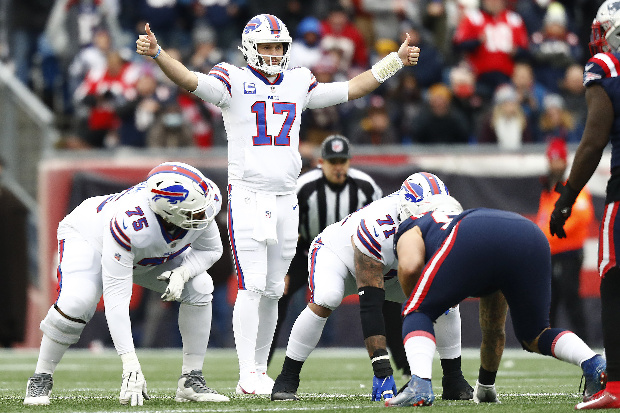 Patriots out-run Bills in 14-10 win in blustery conditions - The