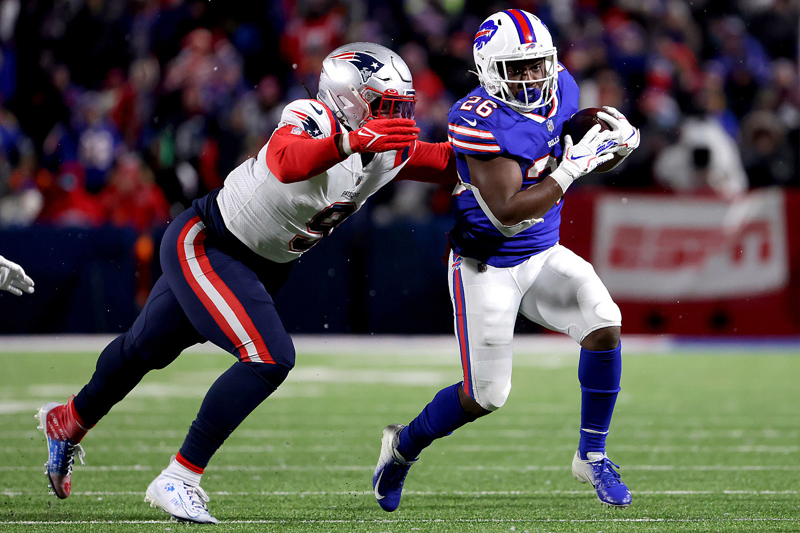 Bills ground game comes alive in 24-21 win over Patriots