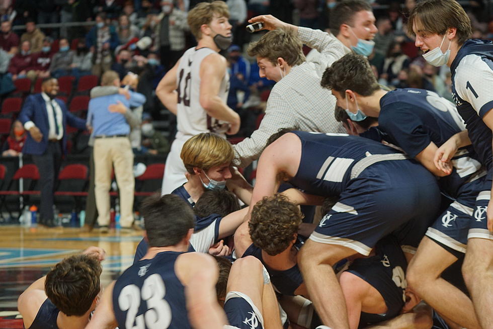 Yarmouth Beats Ellsworth 59-52 in OT for State Class B Boy&#8217;s Championship [STATS/PHOTOS]