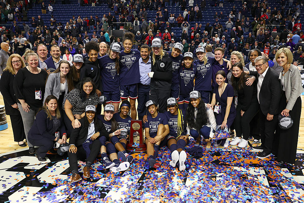 UConn, Stanford, SC, Louisville Headed to Women’s Final Four