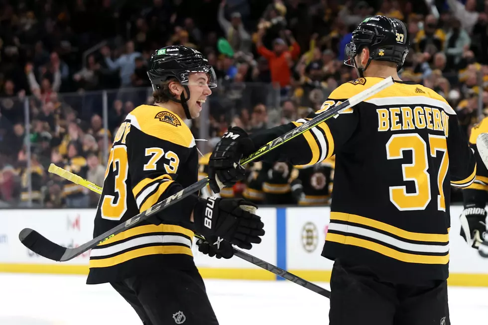 Bergeron Hat Trick Leads Bruins to 5-0 Win Over Sabres
