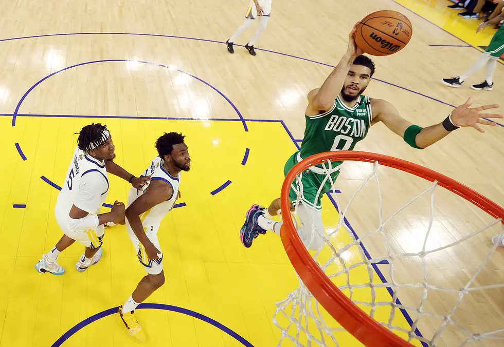 Celtics Have Huge 4th, Beat Warriors in Game 1 of NBA Finals