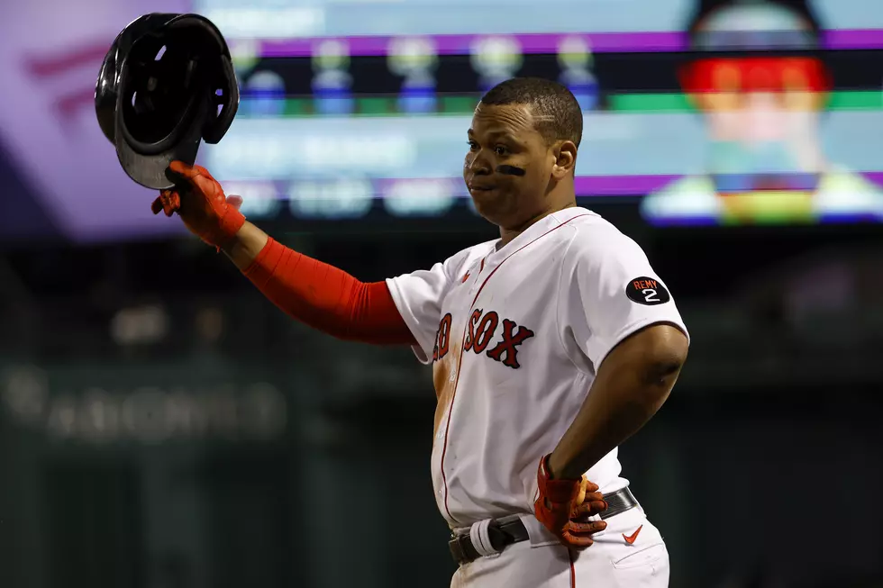 Poll: Is Rafael Devers living up to $300 million hype?