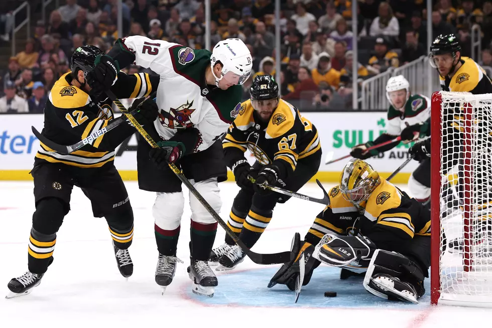Bruins Beat Coyotes 6-3 for 19th Straight Win in Series