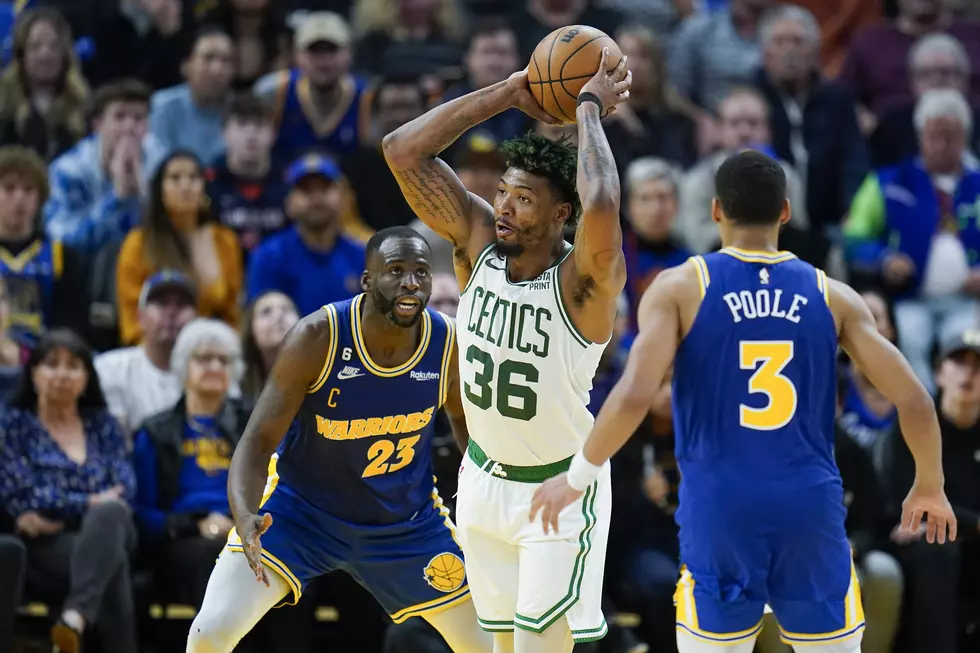 Thompson Scores 34, Warriors Beat Celtics in Finals Rematch