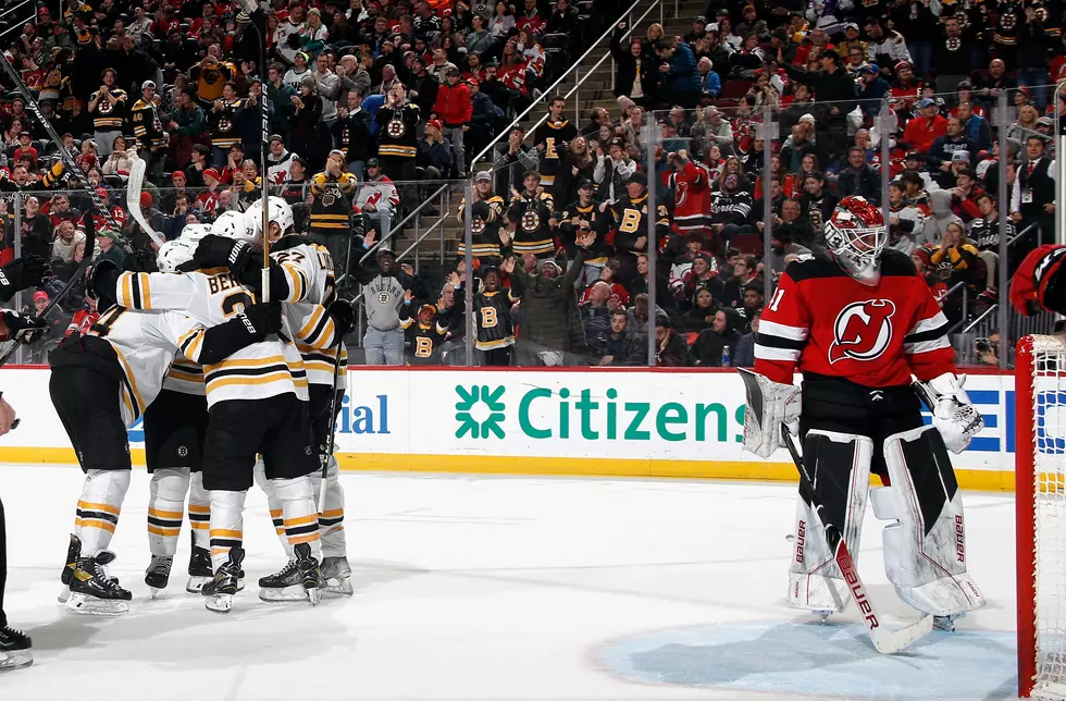 Patrice Bergeron Breaks Late Tie, Bruins Beat Devils 3-1