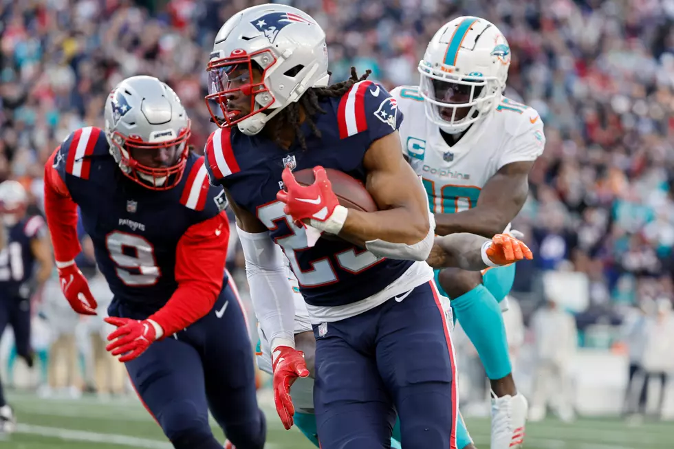 Dugger INT Return Helps Lift Pats Over Fading Dolphins 23-21
