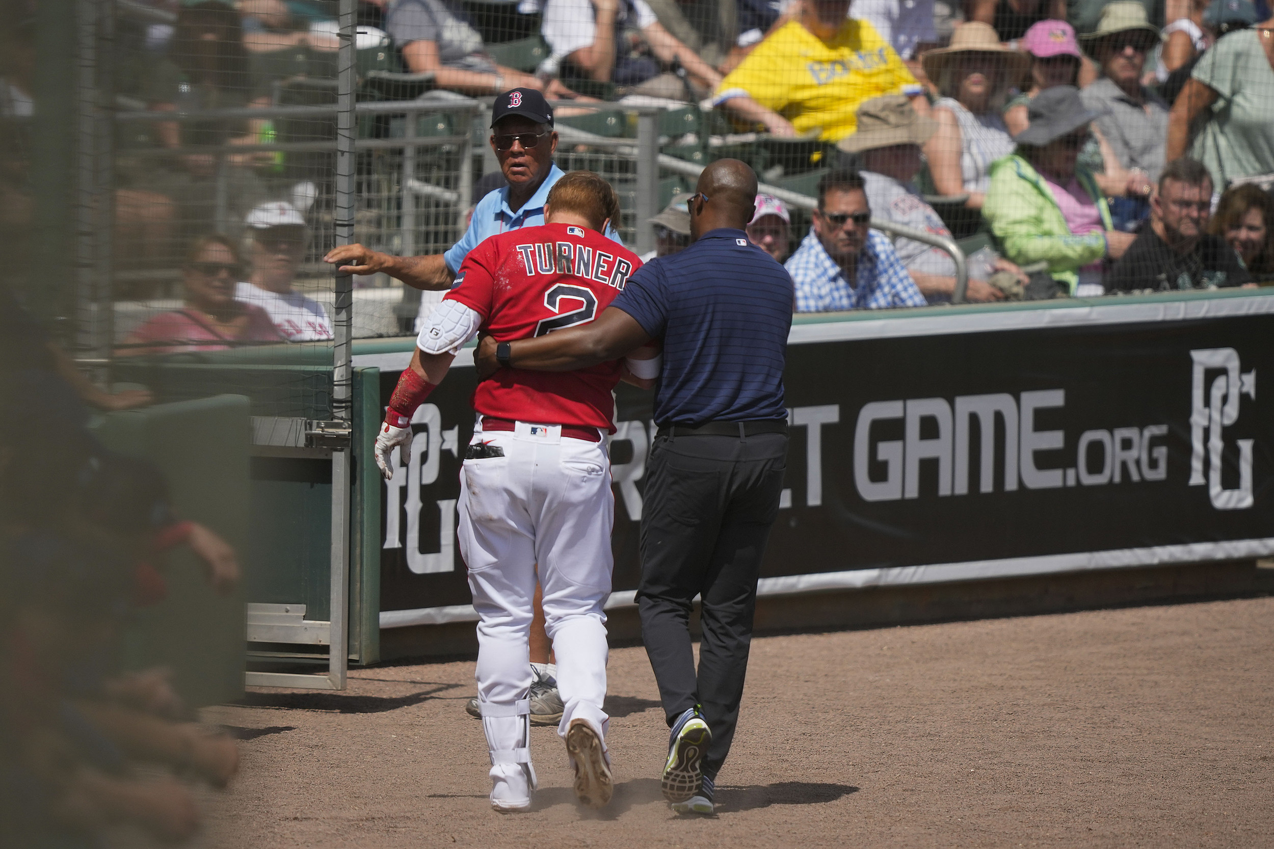 Red Sox infielder Justin Turner hit in face by pitch