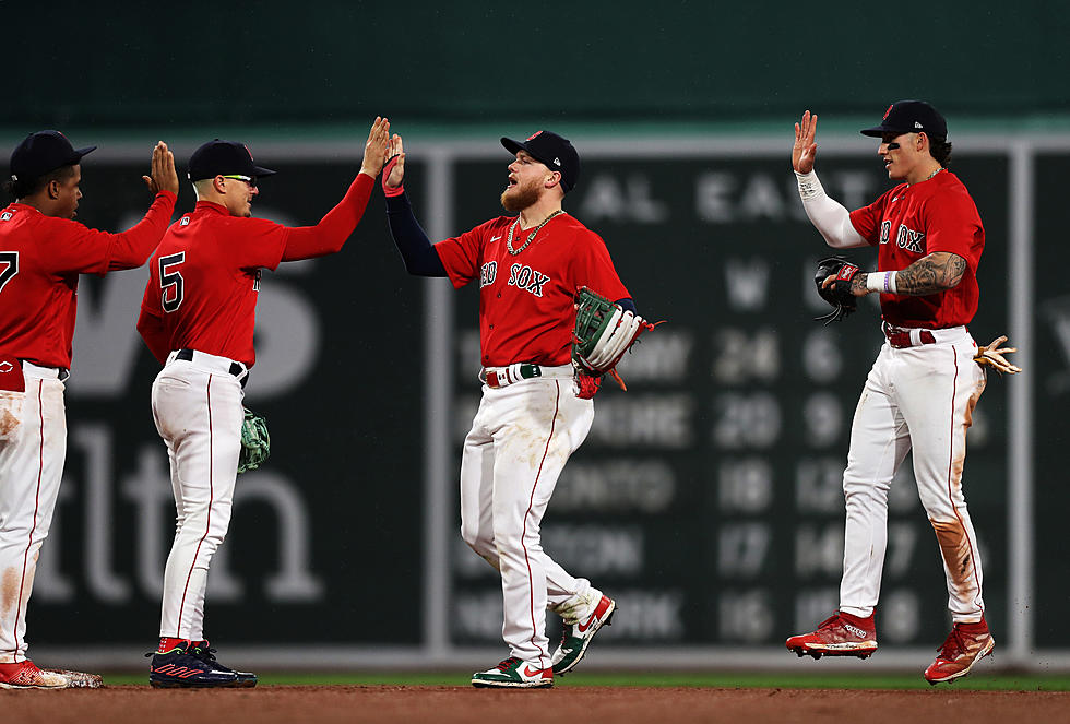 Red Sox Extend Winning Streak to 5 with 8-3 Win over Jays