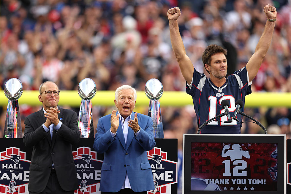 Tom Brady’s Return to Foxborough – Halftime Ceremony [VIDEO]