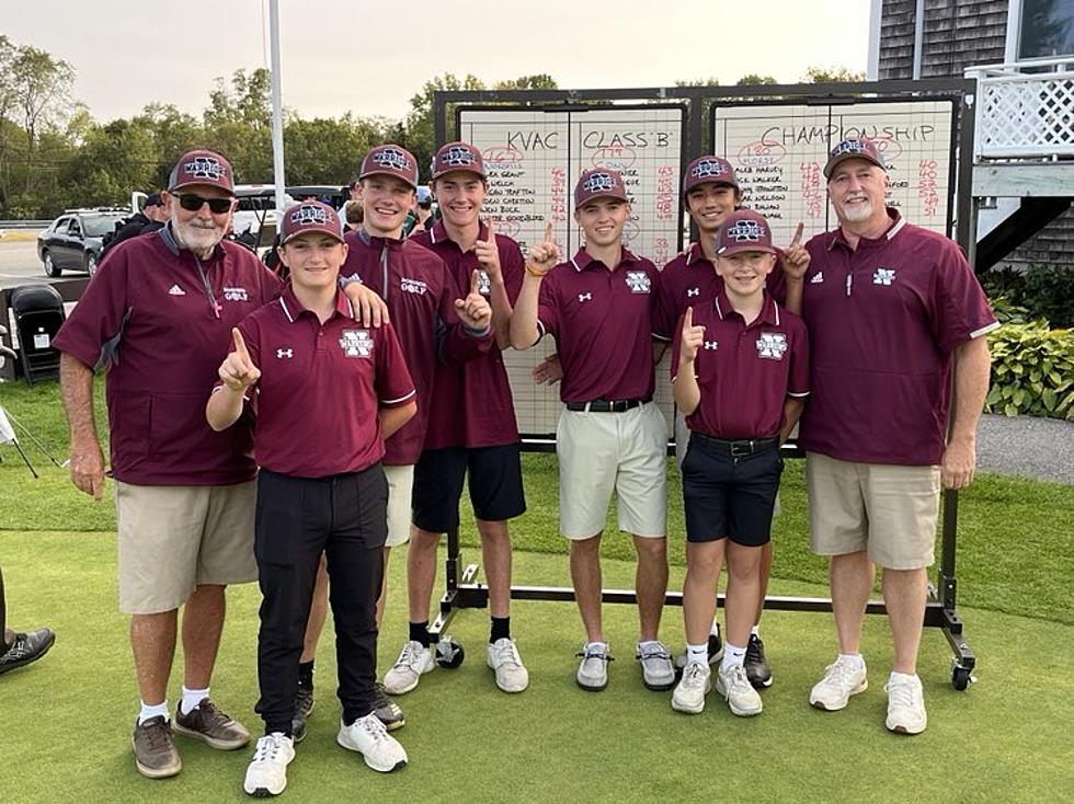 Nokomis Golf Wins KVAC Class B Golf Championships