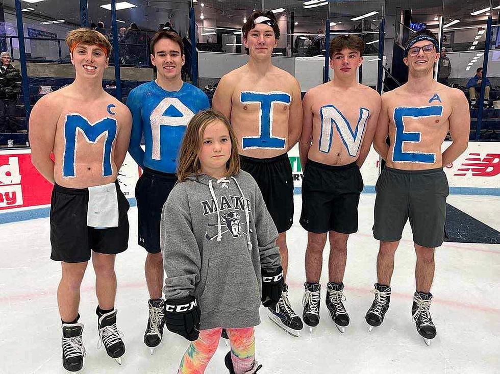 #11 Maine Men’s Hockey Routs UConn 7-3 Sunday