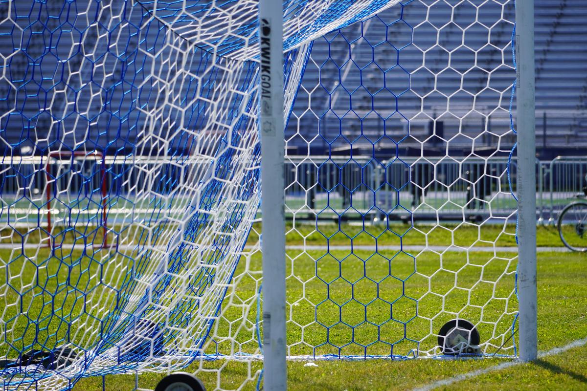 Maine High School Field Hockey Soccer and Volleyball Scores – October 20