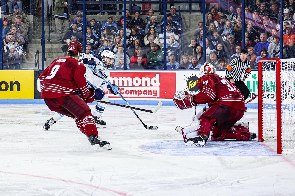 Maine Hockey Falls to 12th in October 27 USCHO Poll
