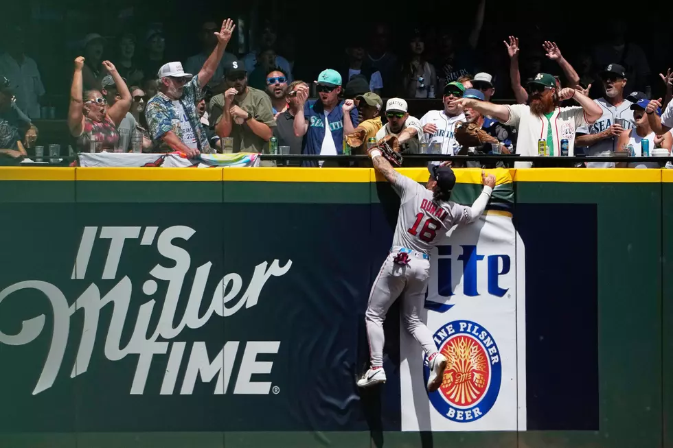 Canzone Homers, Gilbert allows 3 Hits and Mariners Beat Red Sox 3-1