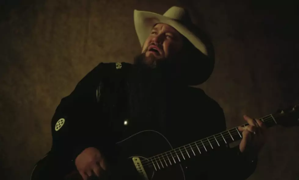 Sundance Head Winner of NBC The Voice Season 11 ‘Darlin’ Don’t Go’