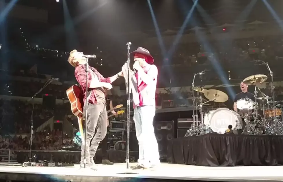 Kevin Fowler Christens Dierks Bentley an Honorary Texan… Again!