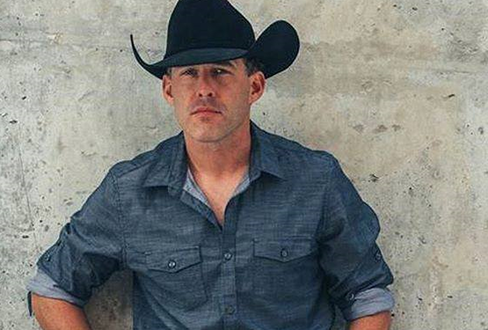 Aaron Watson is NRA Country’s Featured Artist For March