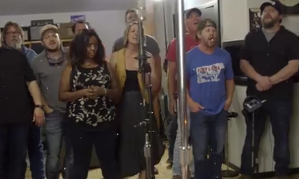 The Texas Red Dirt Choir Hopes to Raise $1,000,000 for Hurricane Harvey Relief