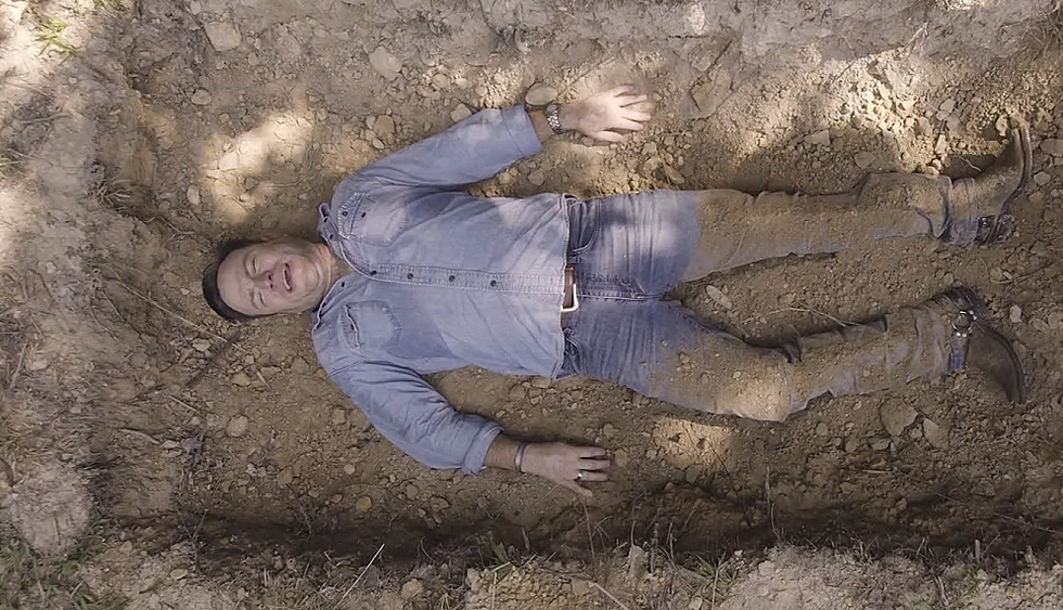 Adam Hood Buried Alive in 'She Don't Love Me' Video