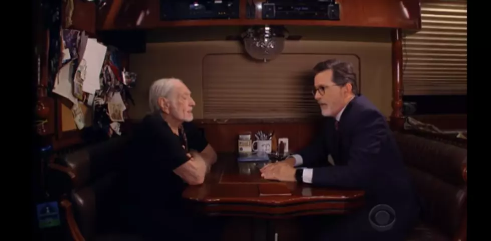 Willie Nelson Invites Stephen Colbert onto His Bus