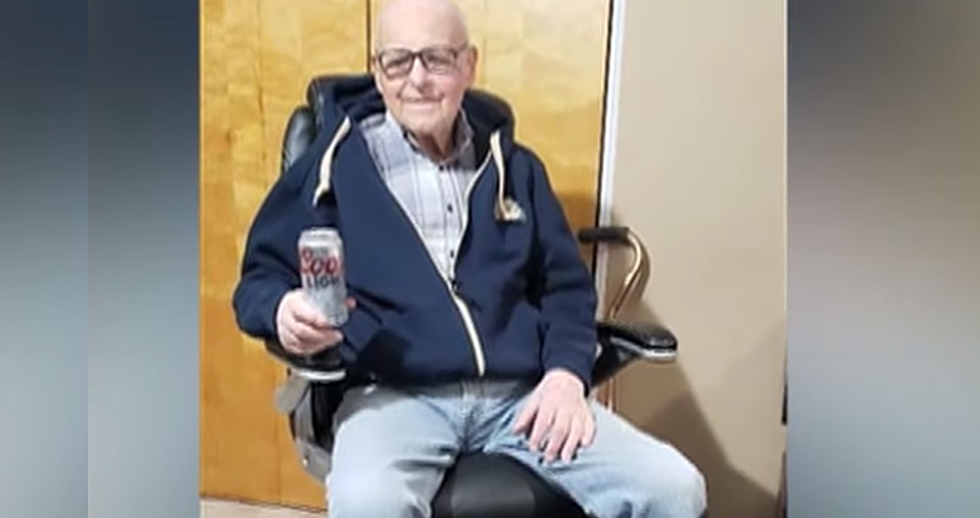 101-Year-Old WWII Veteran Credits Daily Light Beer to Long Life