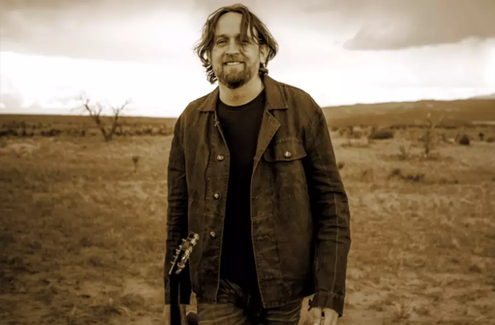 Hayes Carll To Make Grand Ole Opry Debut in February