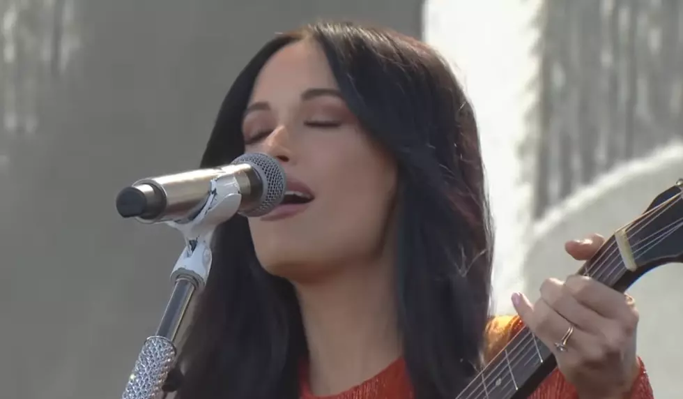Kacey Musgraves Tames Coachella with a 'Slow Burn'