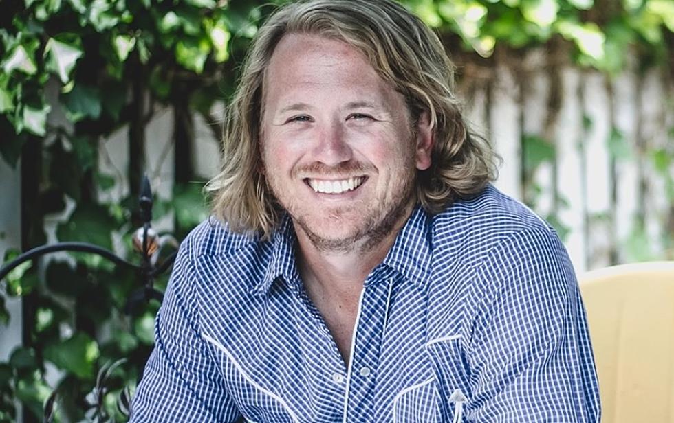 William Clark Green To Wrap Up Summer with Toobin’ and Boozin’ 2019