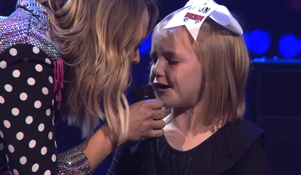 Miranda Lambert Brings 8-Year-Old Girl on Stage to Sing