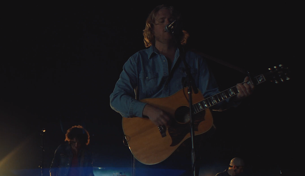 WATCH NOW: William Clark Green Releases ‘She Loves Horses’ Music Video