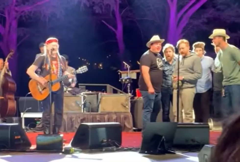 Willie Nelson & Tyler Childers Offer Up Rousing Take on the Classic Hymn ‘I’ll Fly Away’
