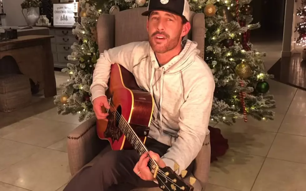 Aaron Watson Helps Gets Us into The Christmas Spirit, Singing ‘Silent Night’