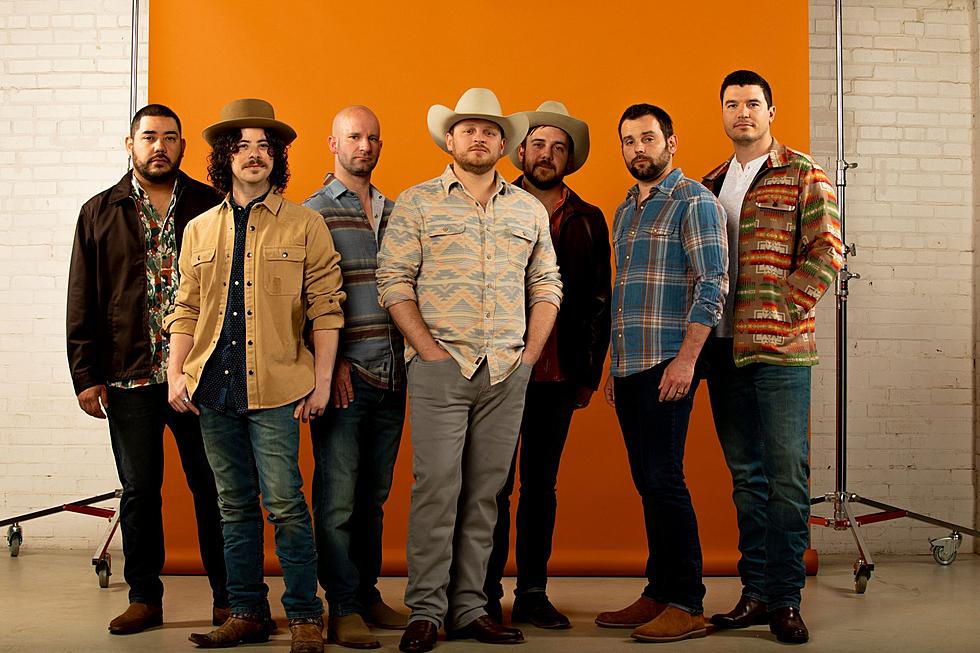 Tops in Texas: Can Josh Abbott Band Hold on to The No. 1 Spot?