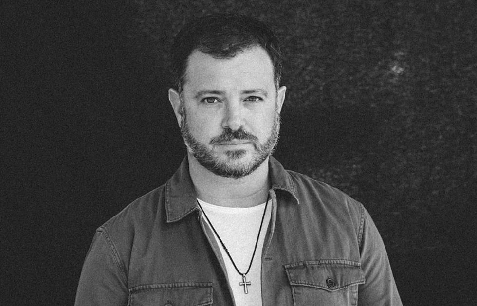 Wade Bowen Announces New EP, ‘Where Phones Don’t Work’