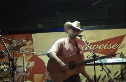 2011 Cody Johnson Belts Out Pray for Rain to an Empty Texas Bar