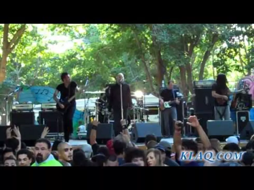Finger Eleven Performs “Falling On” At KLAQ Balloonfest 2011 [VIDEO]
