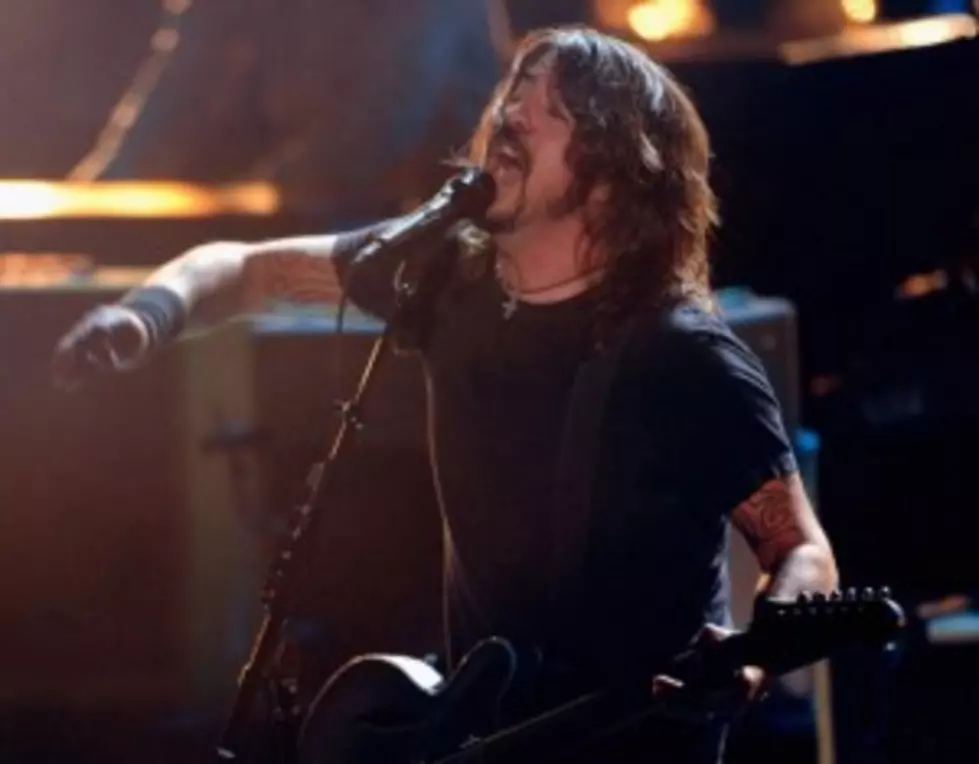 Dave Grohl Throws Fan Out Of Concert!